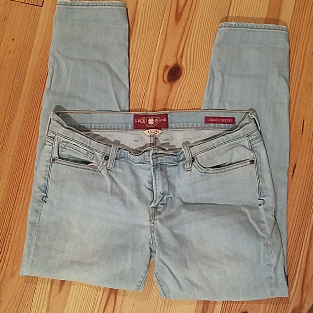 Skinny jeans